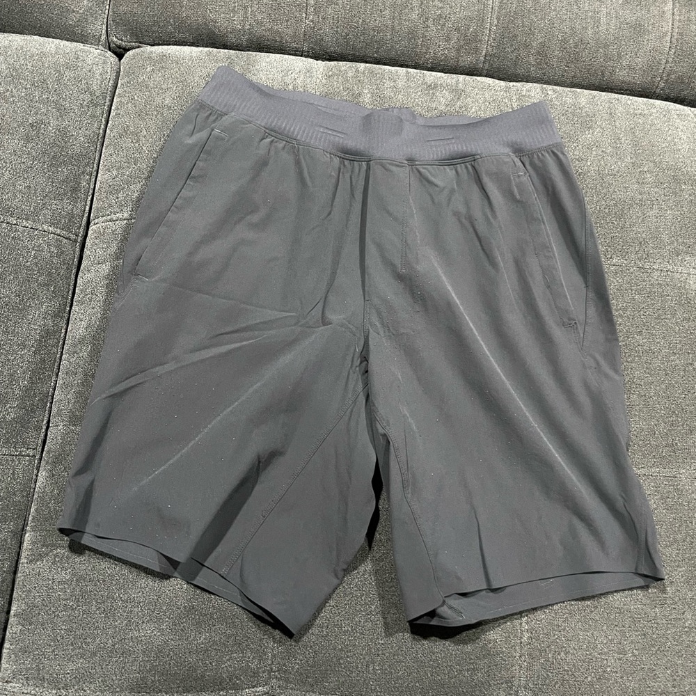 Lululemon In Mind Linerless 9” Short Obsidian Small